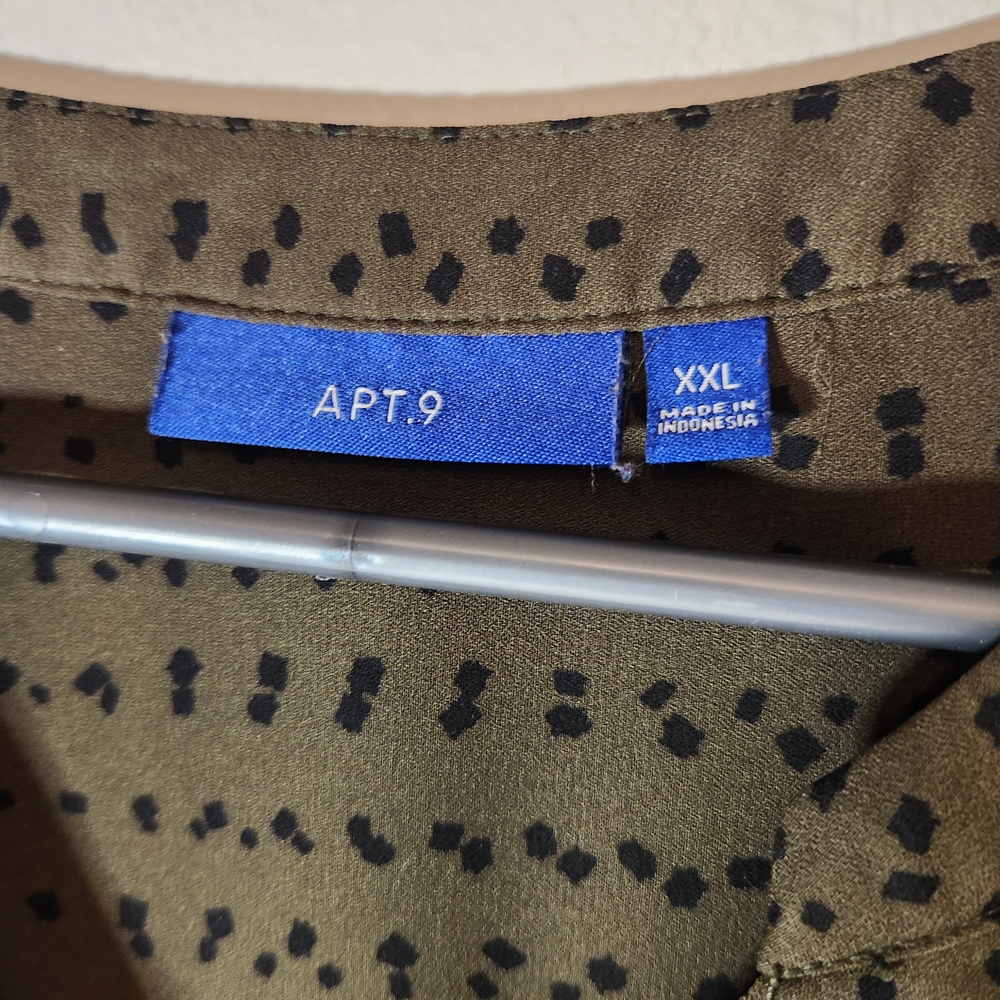 Apt. 9 Olive Green Blouse with Zipper Detail - Picture 2 of 4